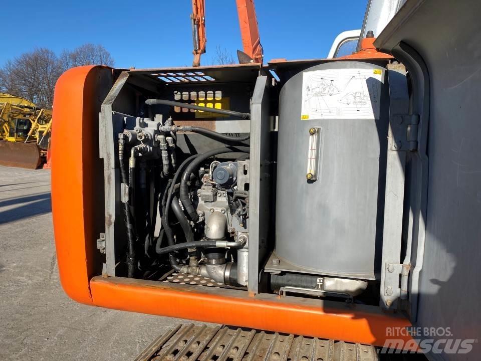 Hitachi EX100-5 Midi excavators  7t - 12t