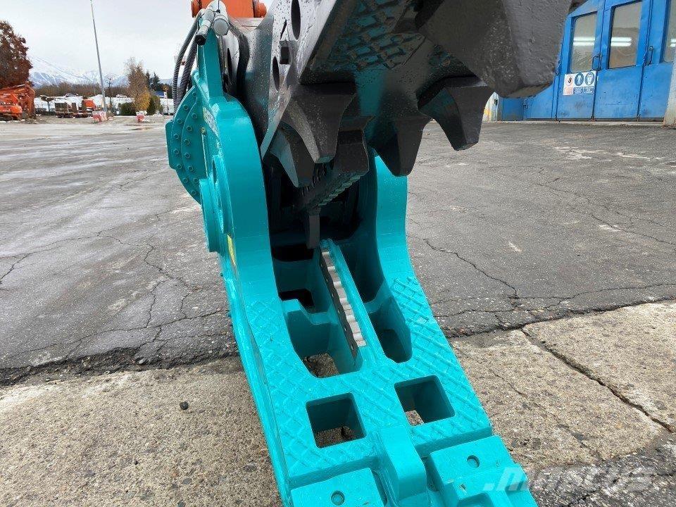 Hitachi ZX470LCH-3 Crawler excavators