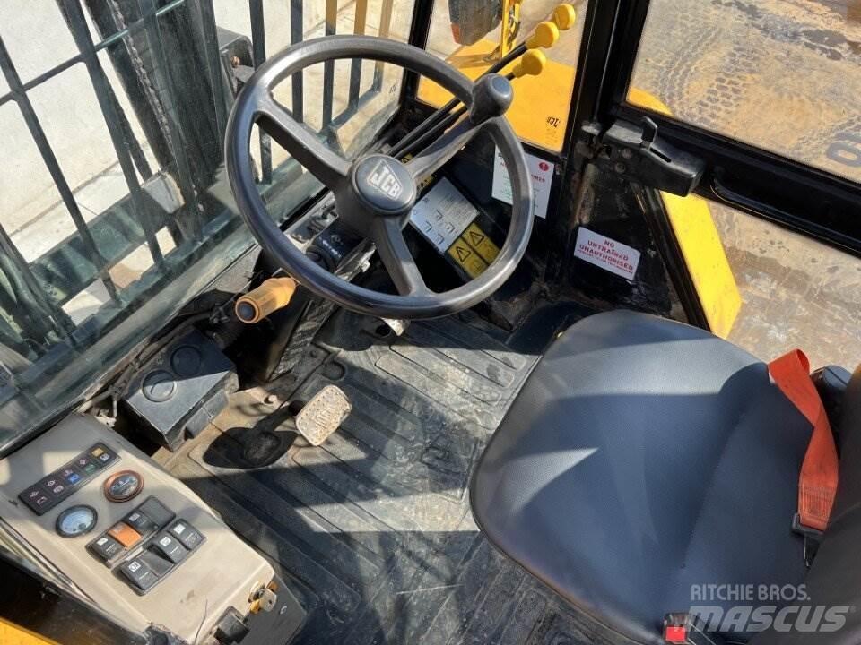 JCB 926 Rough terrain truck