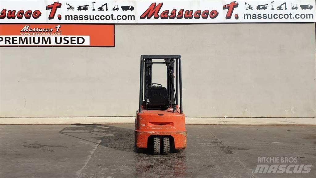 Linde E15 Electric forklift trucks