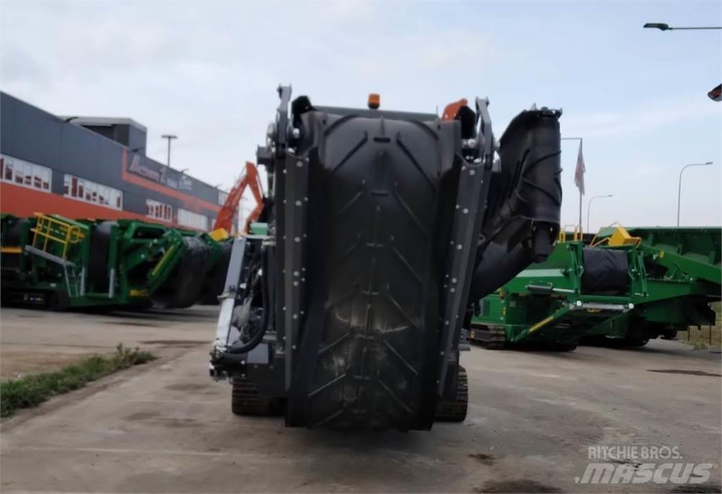 McCloskey R70 Sorting Equipment