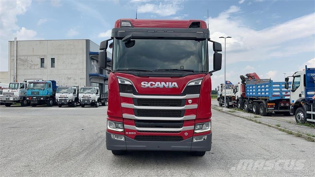 Scania R650 8x4 Other trucks
