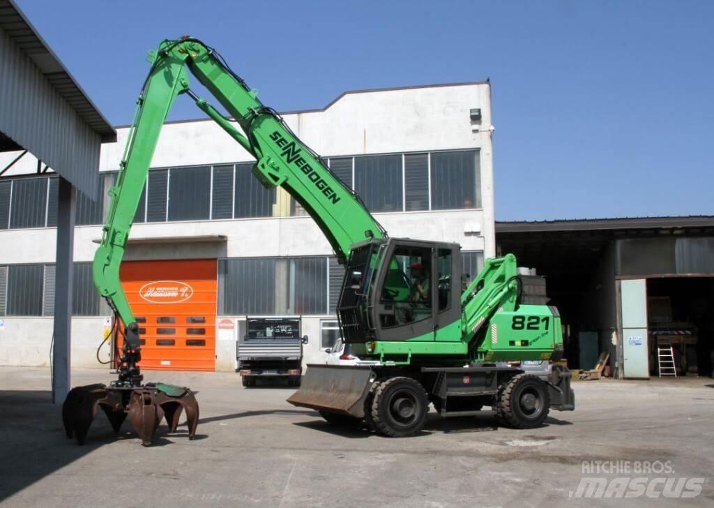 Sennebogen 821 Wheeled excavators