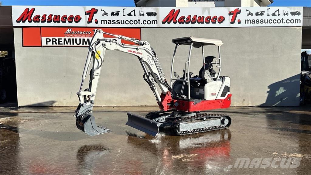 Takeuchi TB225 Mini excavators < 7t