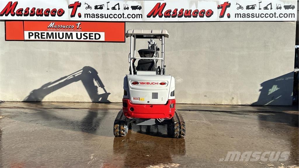 Takeuchi TB225 Mini excavators < 7t