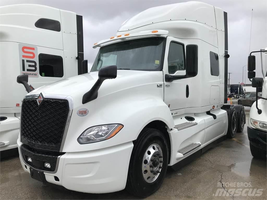 International LT Truck Tractor Units