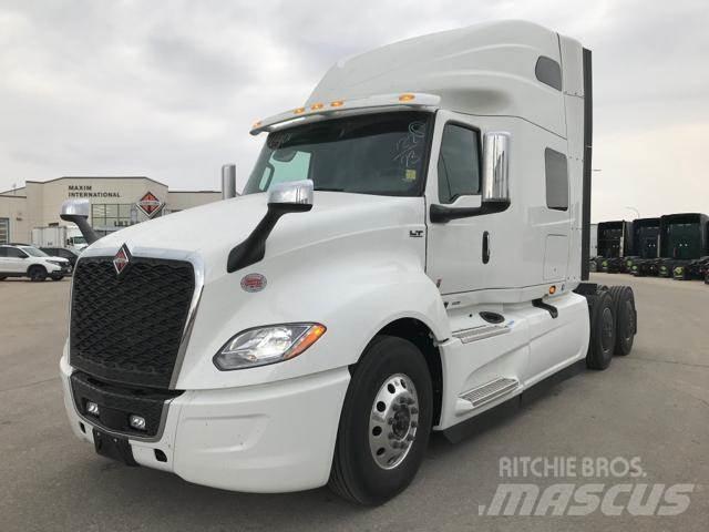 International LT Truck Tractor Units