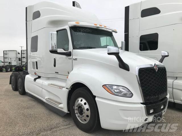 International LT Truck Tractor Units