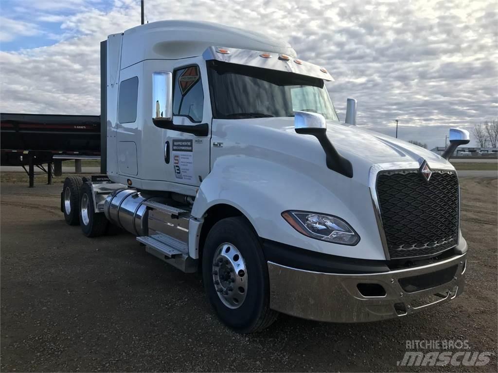 International LT Truck Tractor Units
