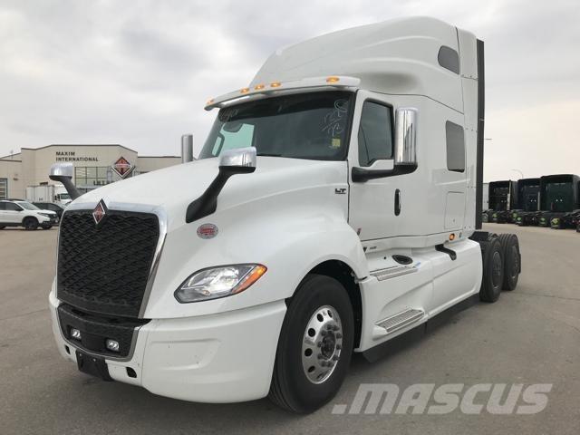 International LT Truck Tractor Units
