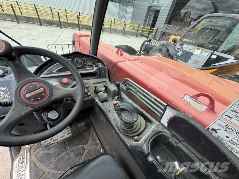 Manitou MT 732 Telescopic handlers