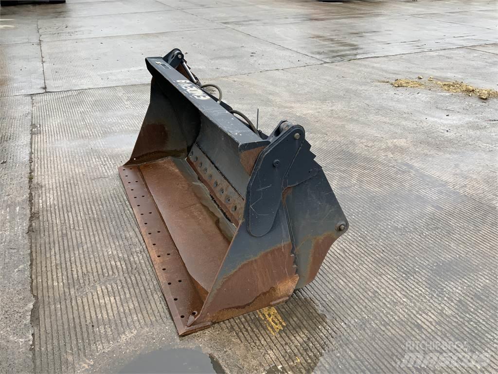 JCB 6FT 4 in 1 Bucket Other farming machines