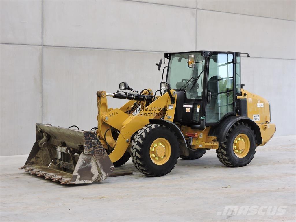 CAT 906M + FORK Wheel loaders