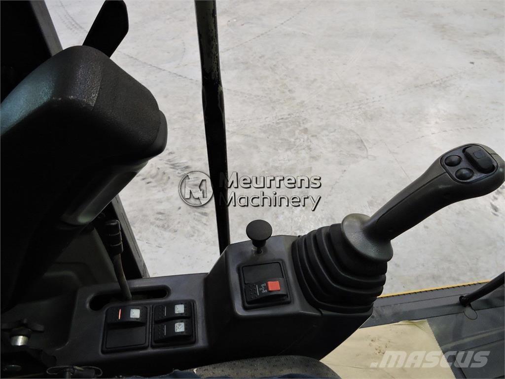 CAT M316D Wheeled excavators