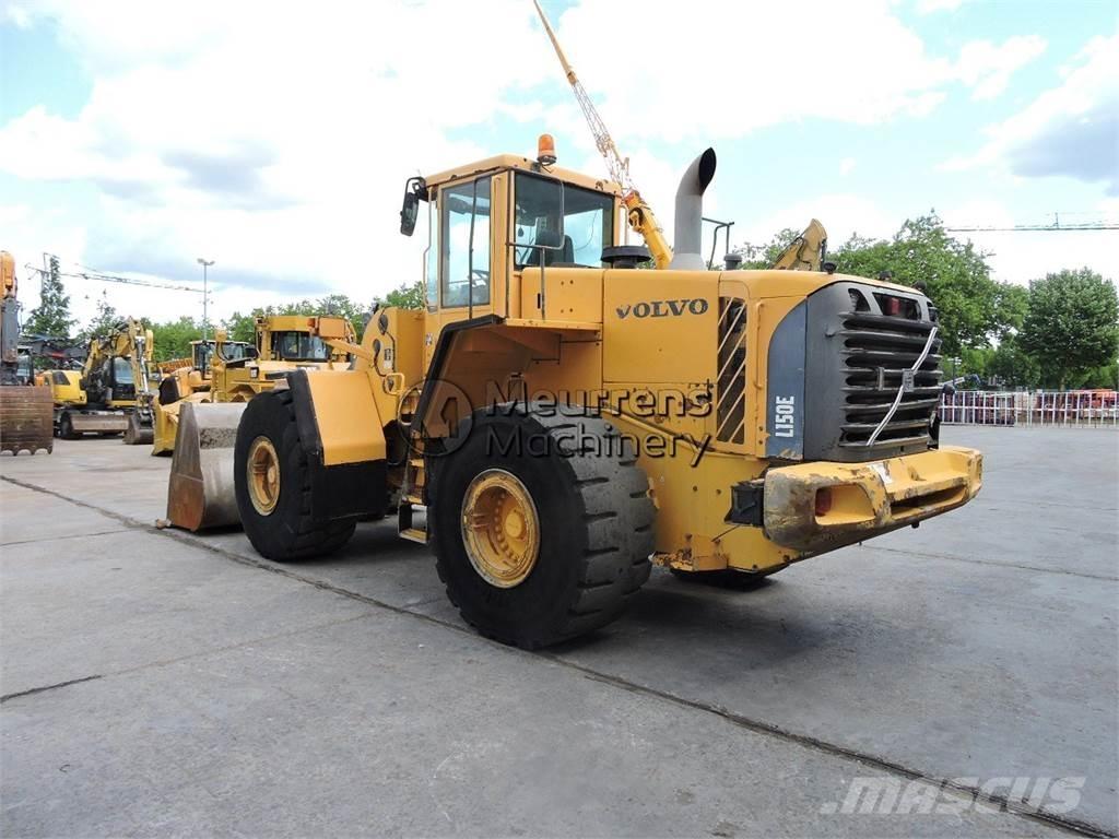 Volvo L150E + CDC Wheel loaders