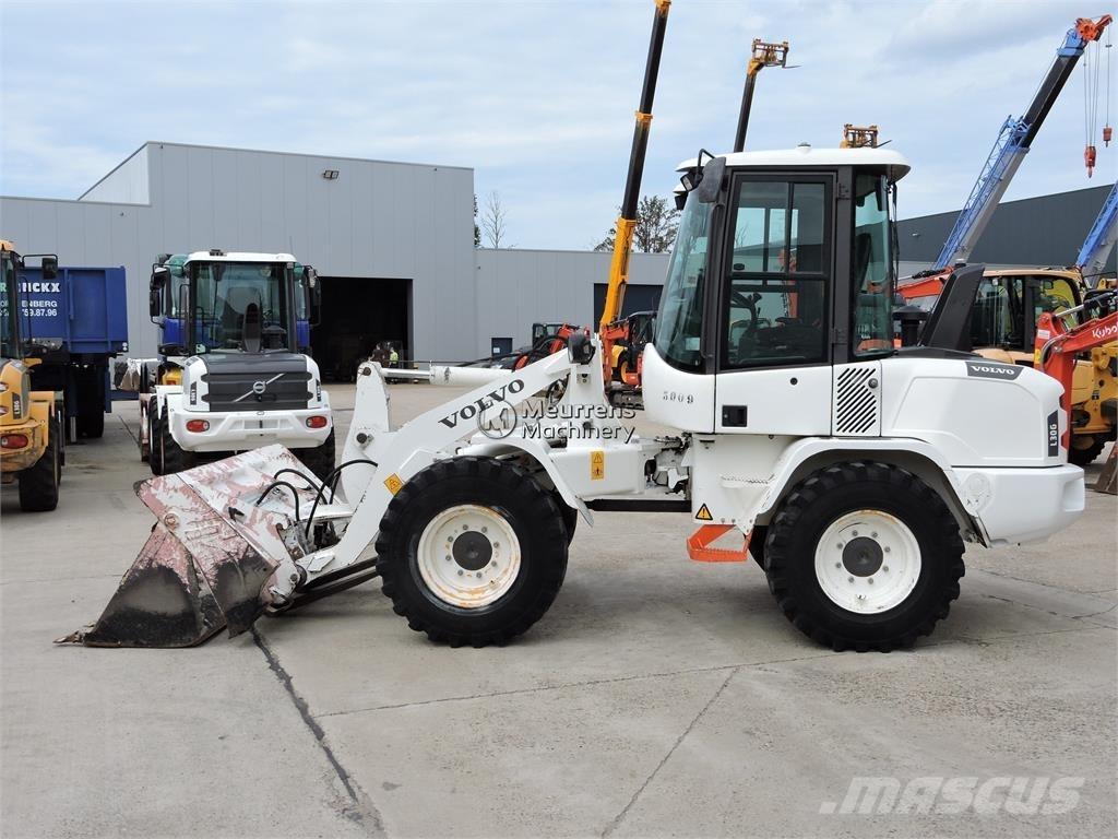 Volvo L30G + FORK Wheel loaders