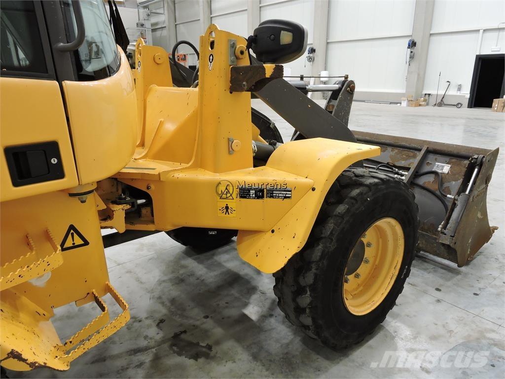 Volvo L30G + FORK Wheel loaders
