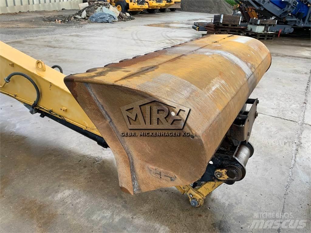 CAT 2000 mm TLB's