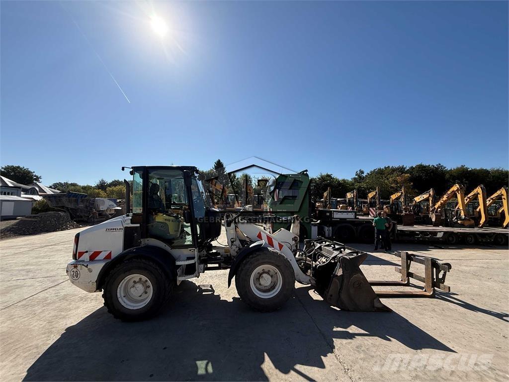 CAT 908M Wheel loaders