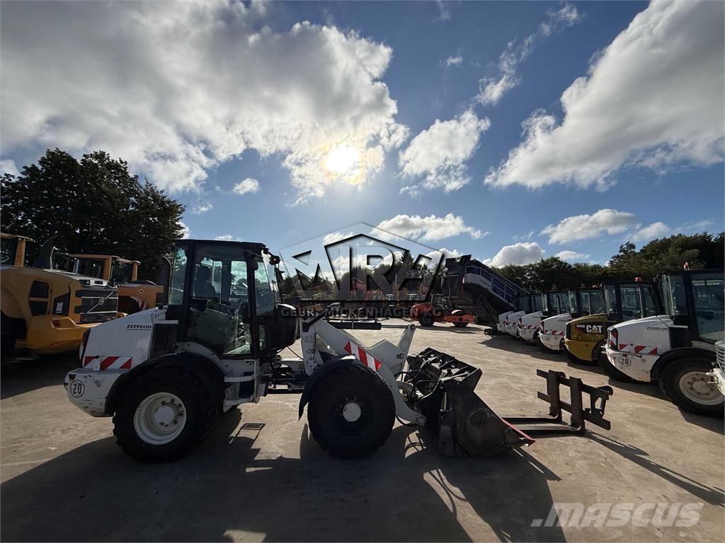 CAT 908M Wheel loaders