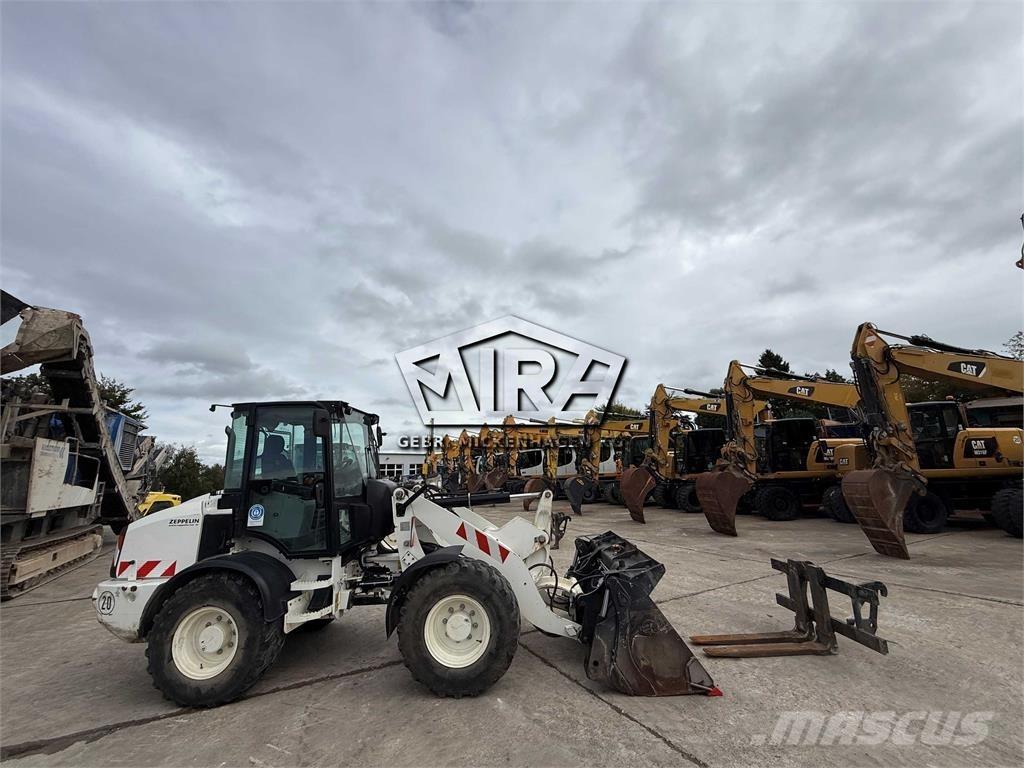 CAT 908M Wheel loaders