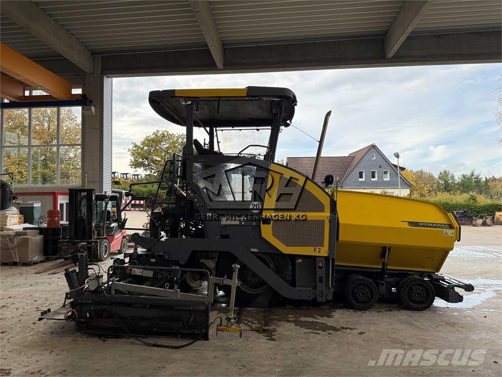 Dynapac SD 2500 WS Asphalt pavers