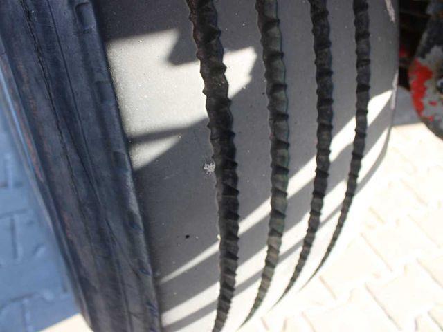  ANBS, PNEU 80% Tautliner/curtainside trailers