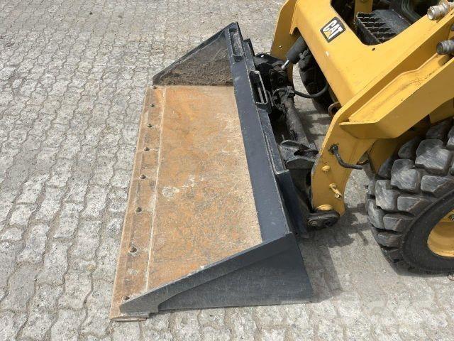 CAT 242D Other