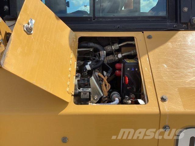 CAT D5 Other