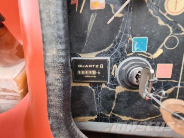 JLG 450 AJ - Articulated boom lifts