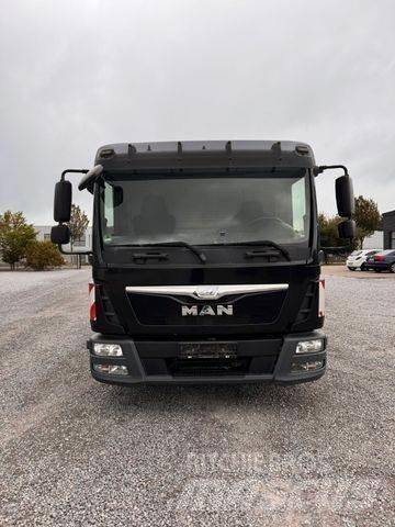 MAN 8.220 Ldv/dropside