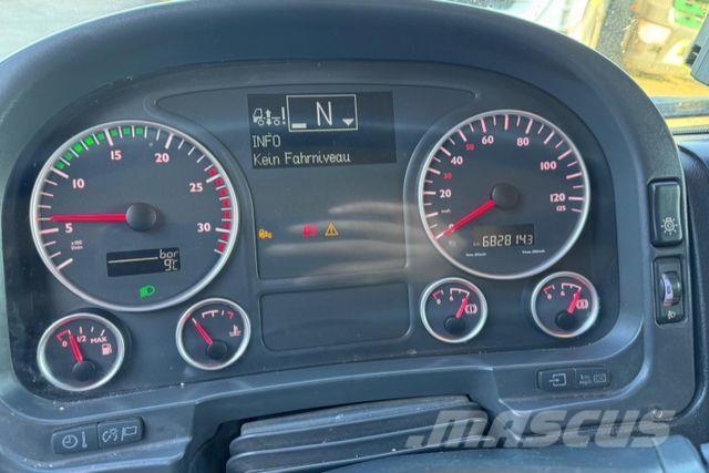 MAN TGA 26.440 6x2 Tautliner/curtainside trucks