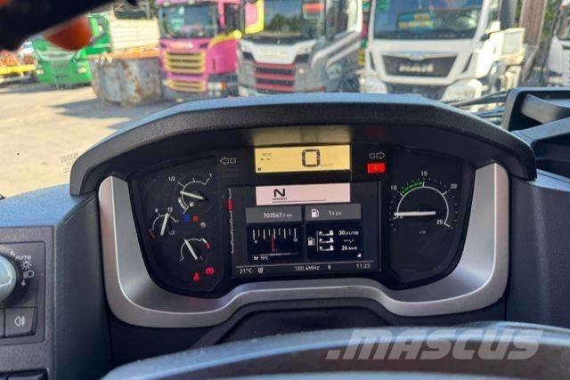 Renault T460 4x2 Truck Tractor Units