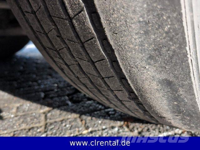 Scania R560 V8 Truck Tractor Units