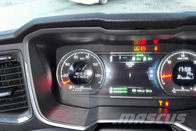 Scania S500 4x2 Truck Tractor Units