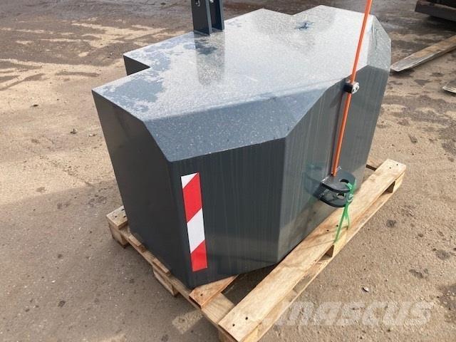  - - -  1500 KG Front weights