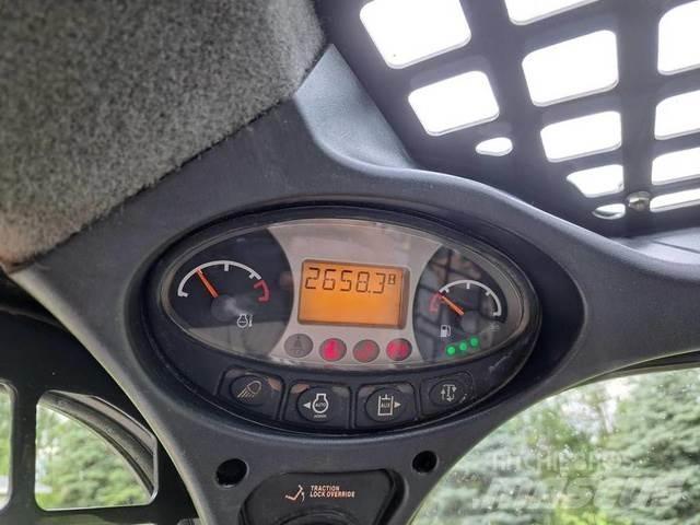 Bobcat T870 Other