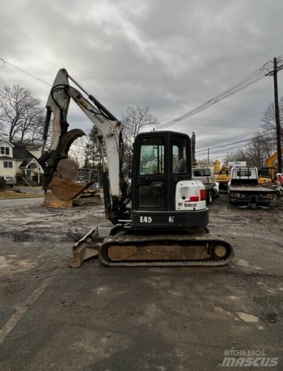 Bobcat E45 Mini excavators < 7t