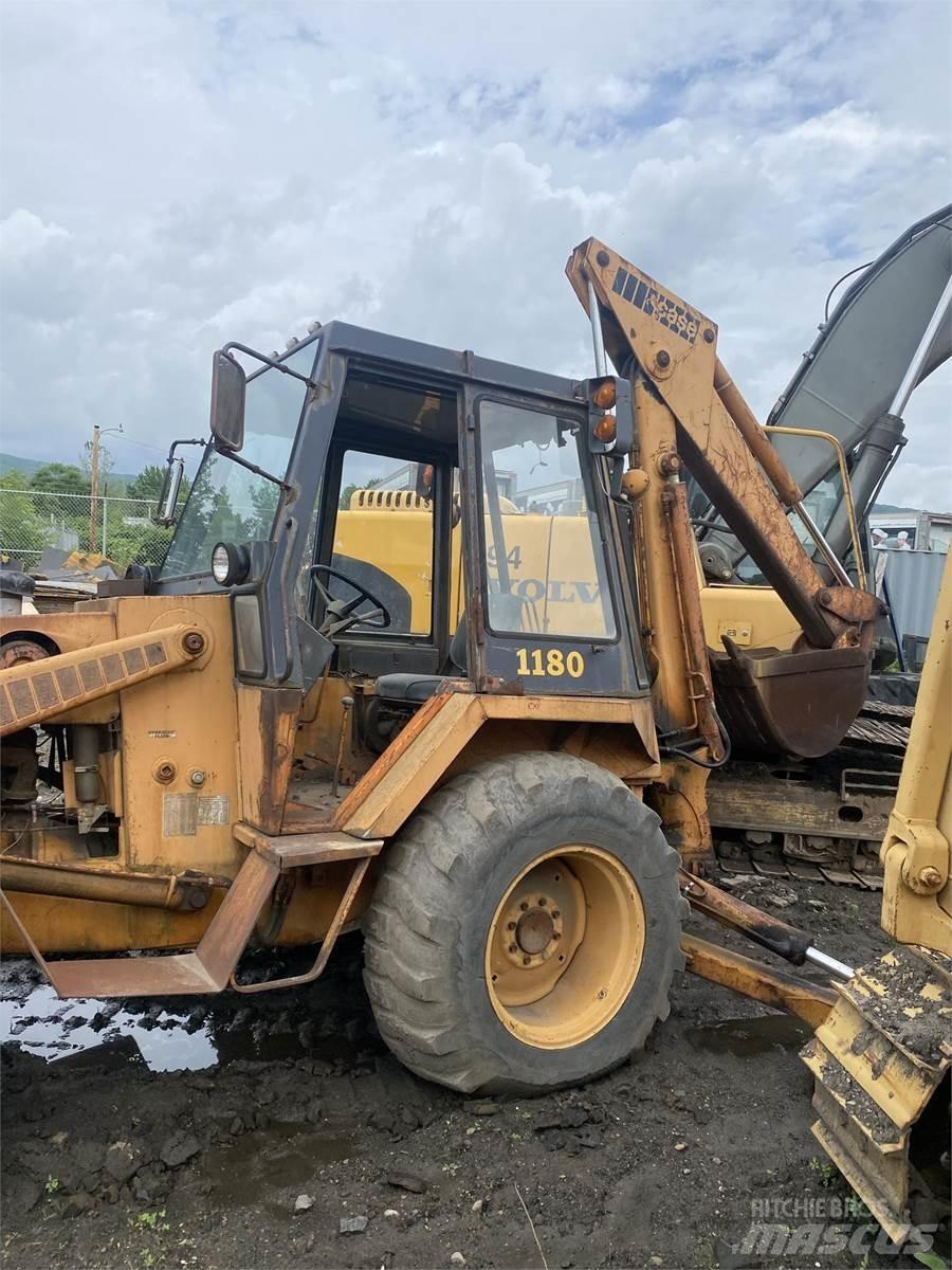 CASE 580C TLB's