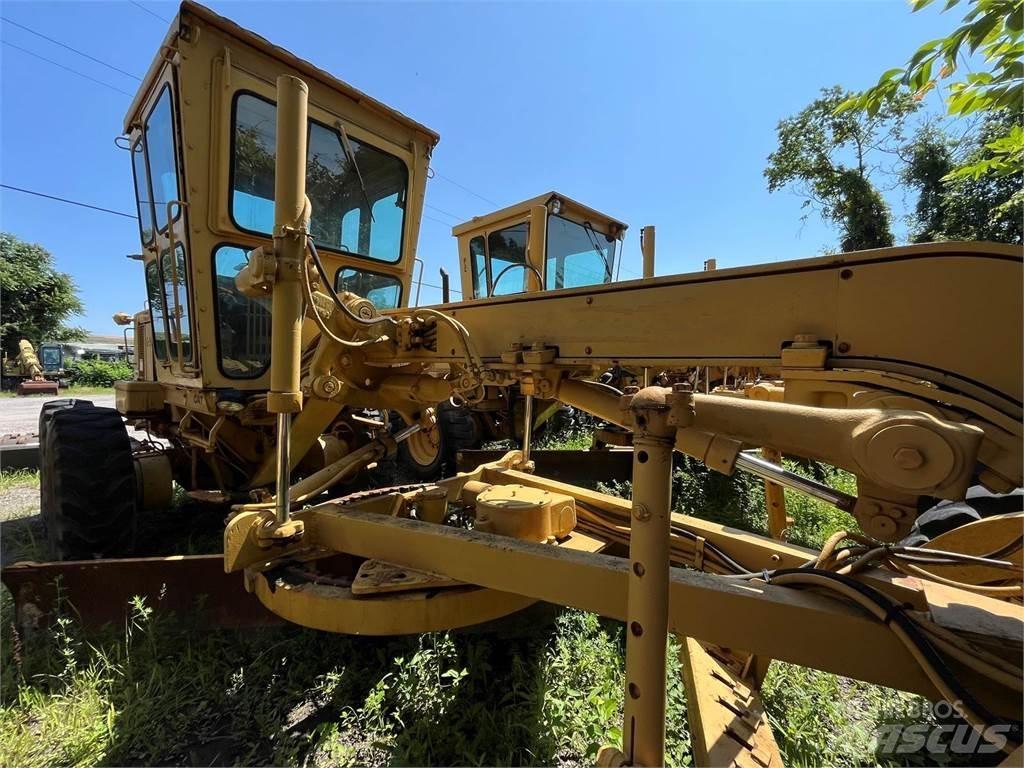 CAT 120G Graders