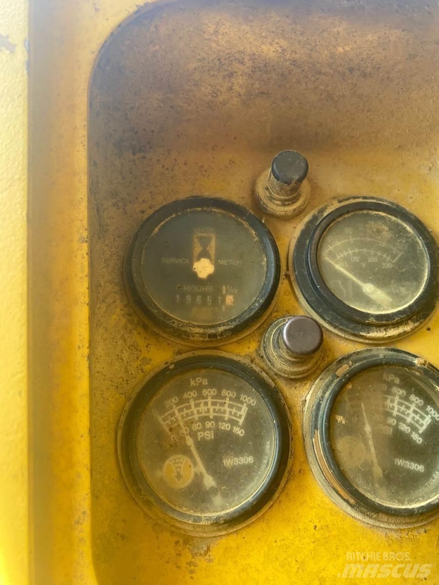 CAT 120G Graders