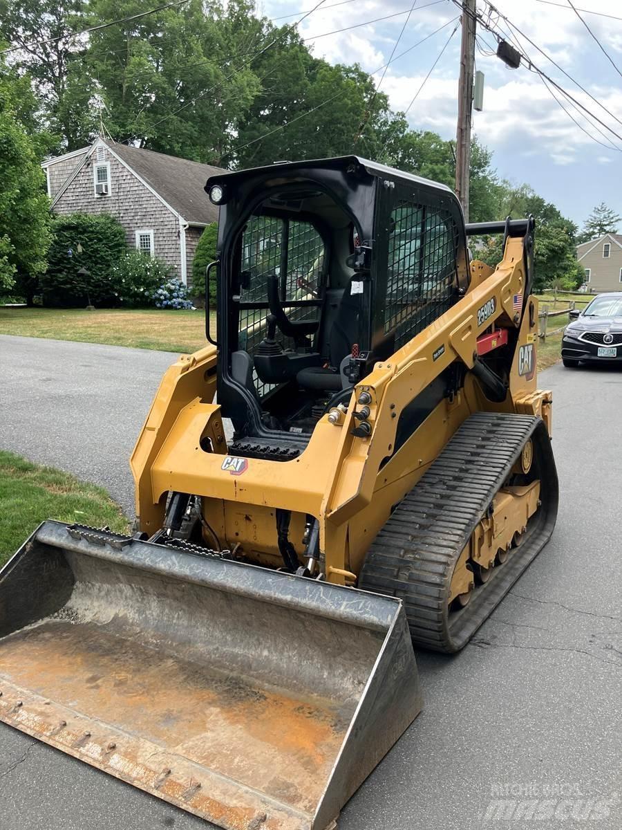 CAT 259D3 Crawler FEL's