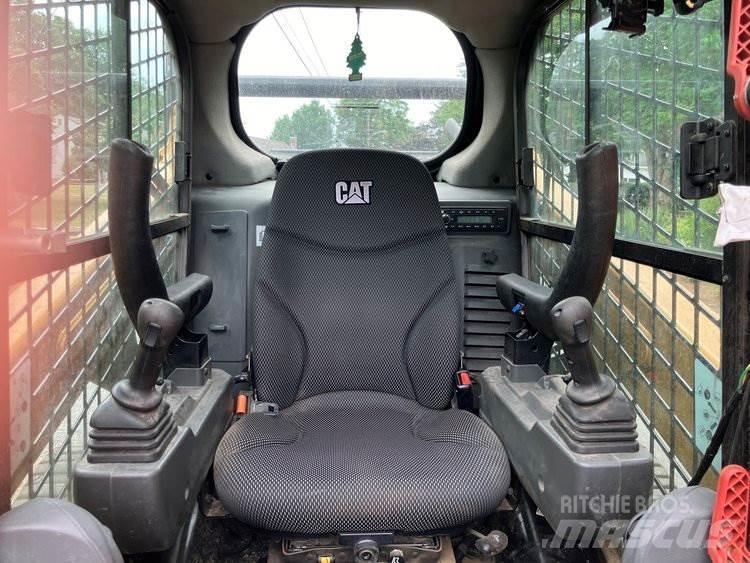 CAT 259D3 Crawler FEL's
