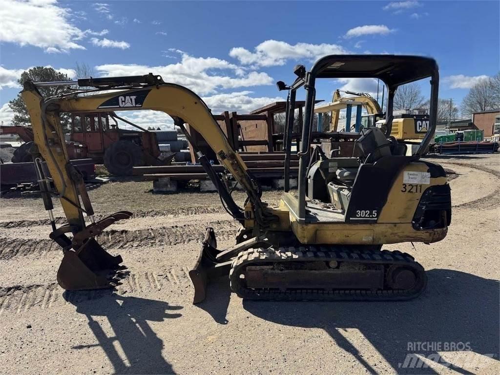CAT 302.5 Mini excavators < 7t