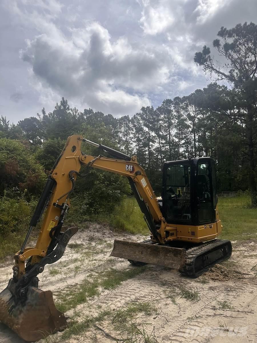 CAT 304 Mini excavators < 7t