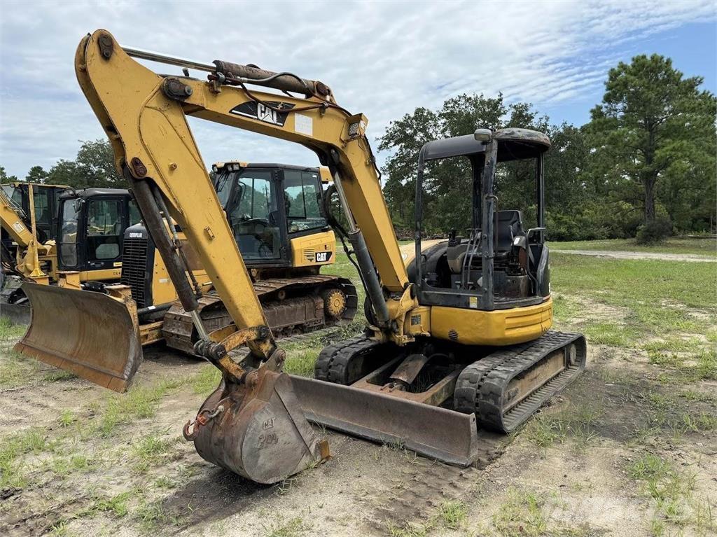 CAT 304 CR Mini excavators < 7t