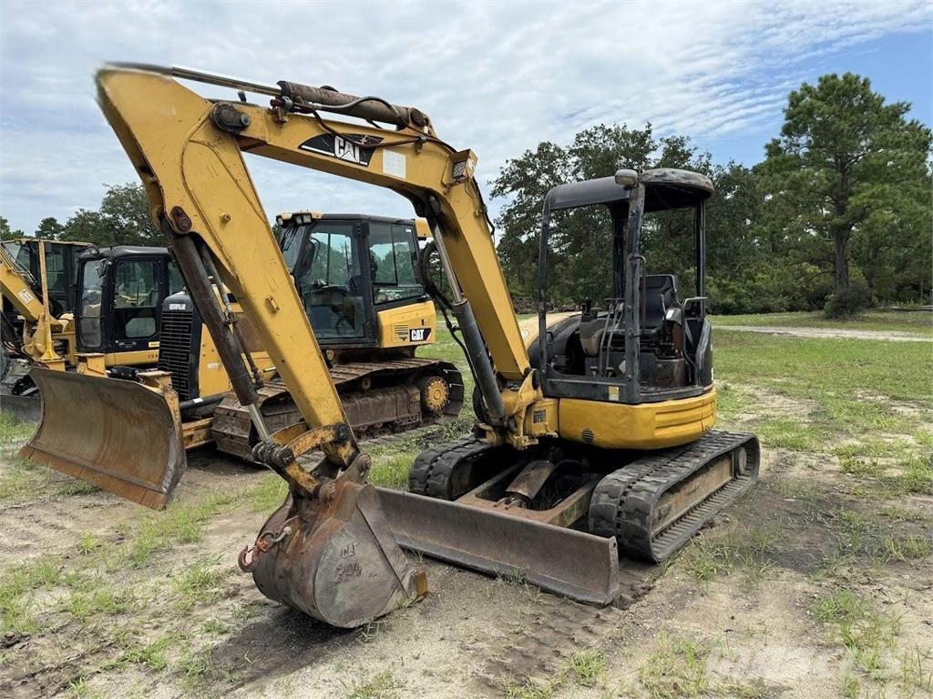 CAT 304 CR Mini excavators < 7t