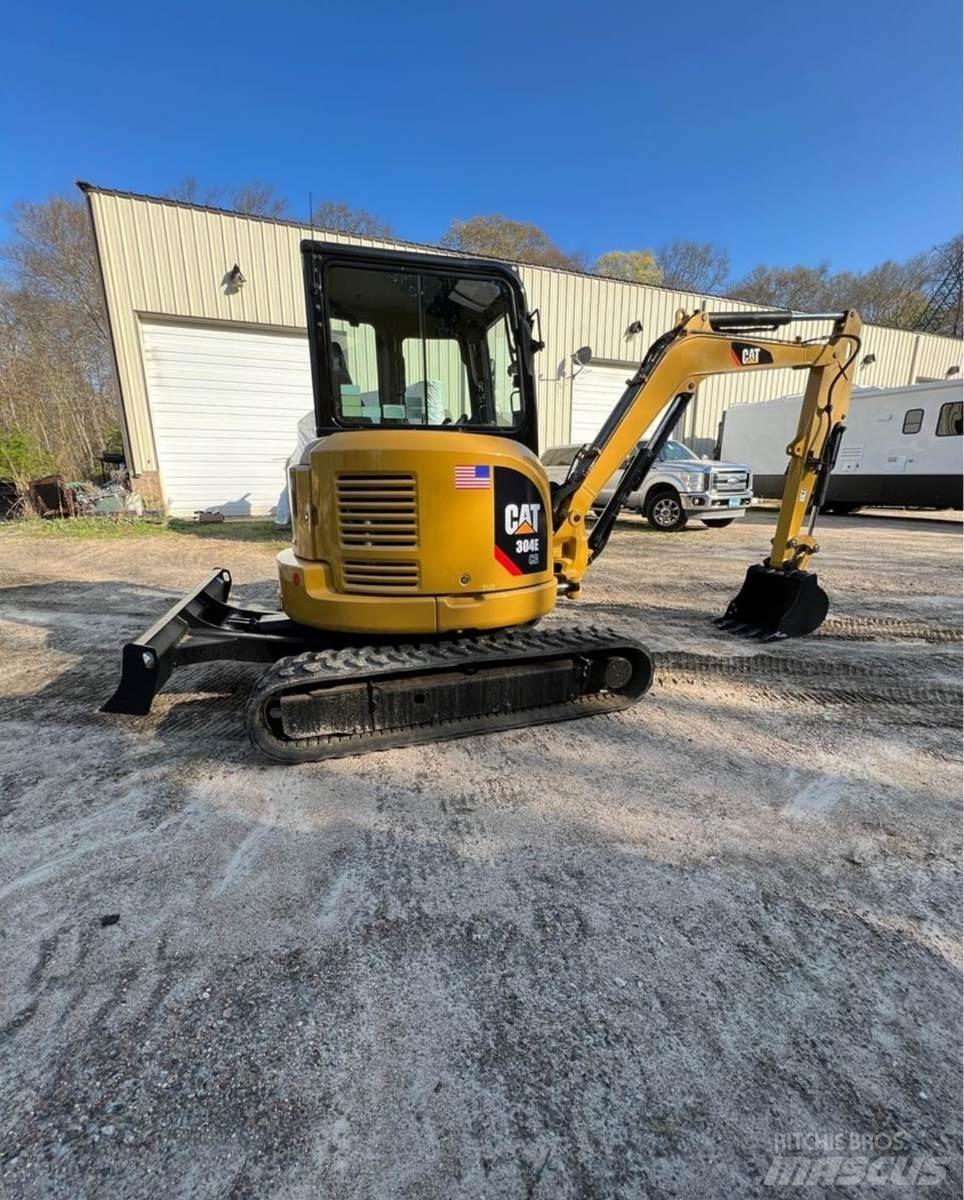 CAT 304E Mini excavators < 7t