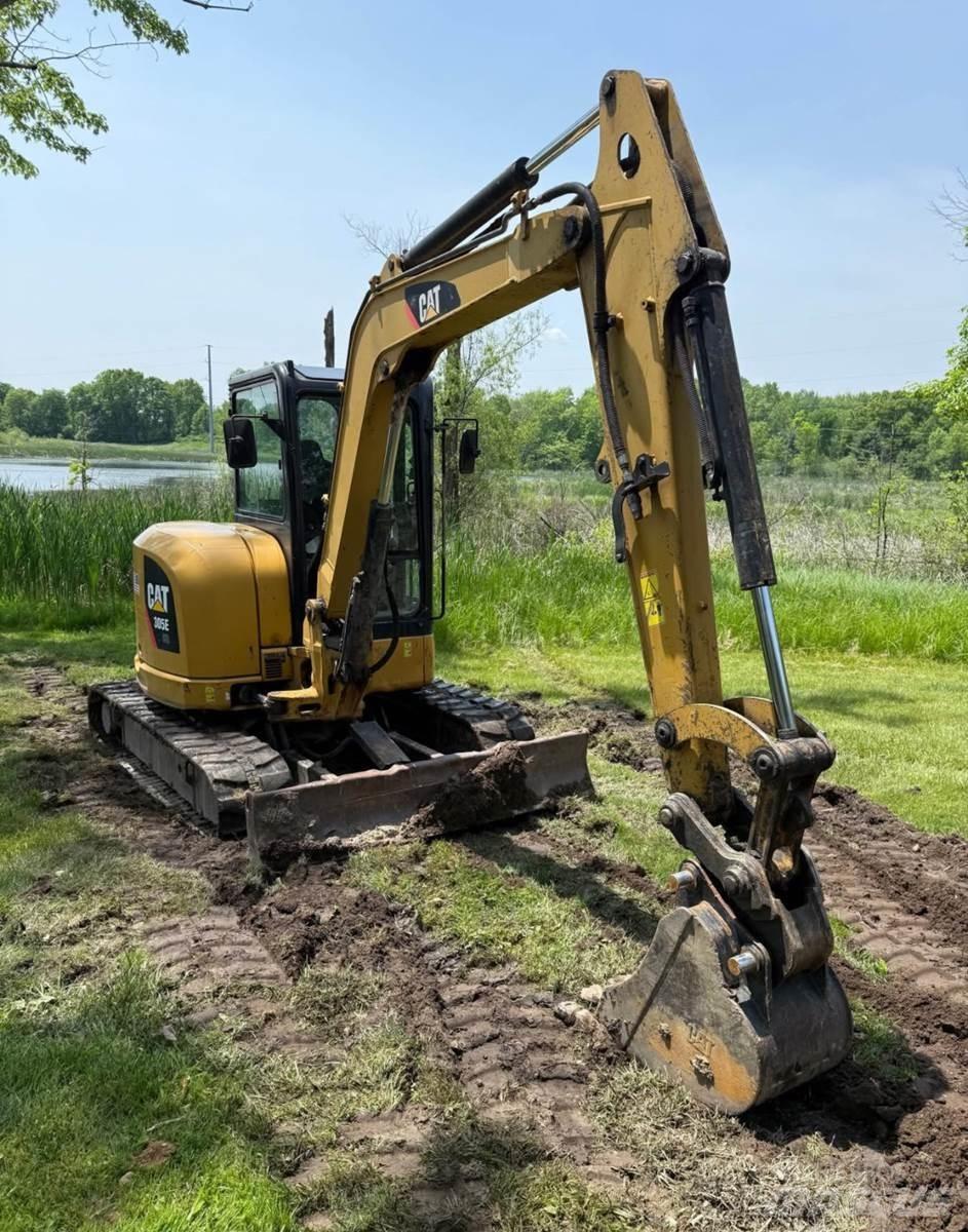CAT 305E2 Mini excavators < 7t