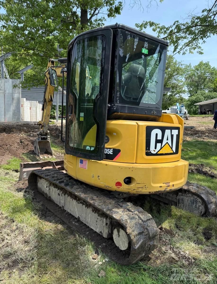 CAT 305E2 Mini excavators < 7t